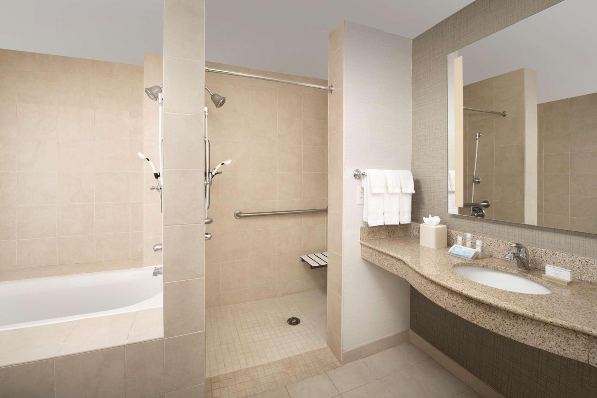 Hilton Garden Inn Atlanta West/Lithia Springs Bagian luar foto