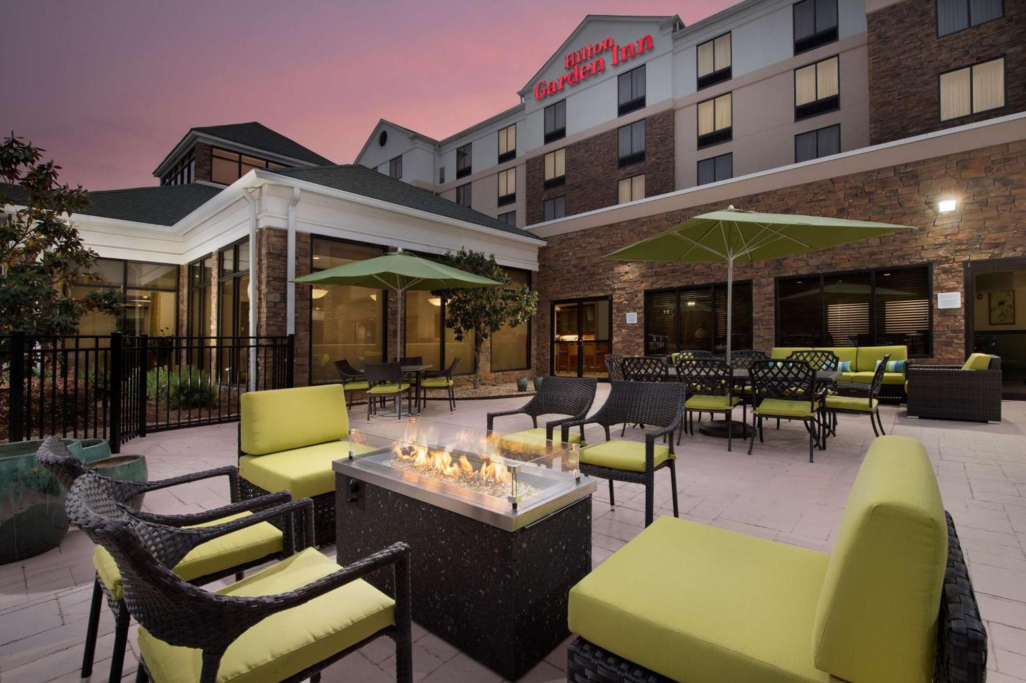 Hilton Garden Inn Atlanta West/Lithia Springs Bagian luar foto